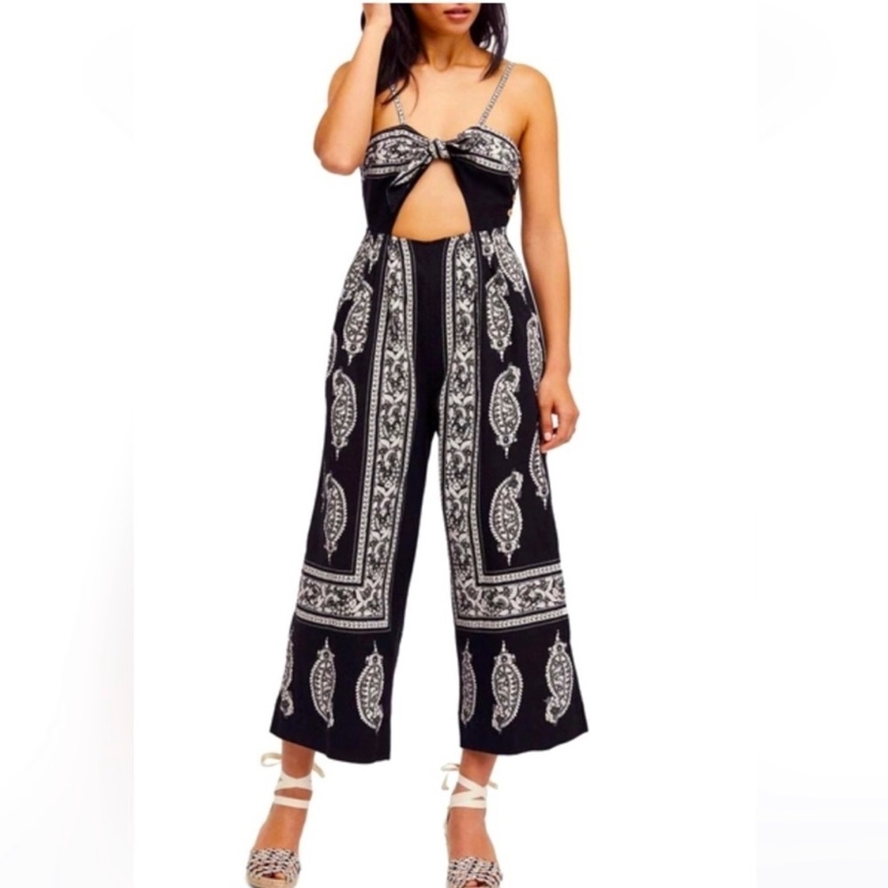 Free People Feel The Sun Cutout Jumpsuit Size 4 - Picture 6 of 7